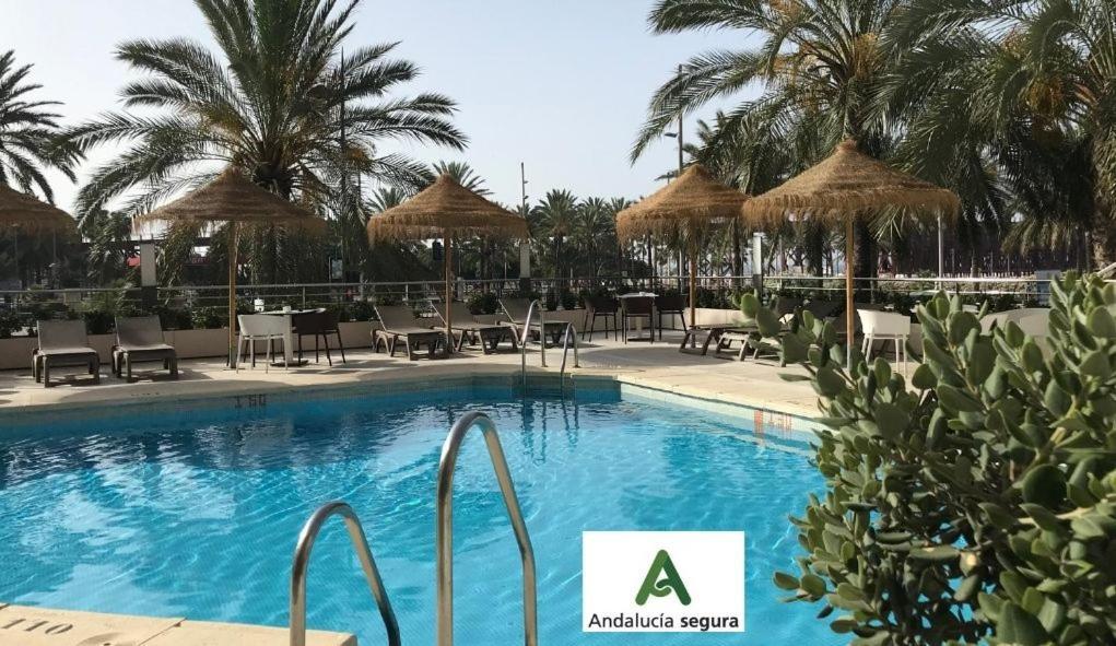 Ohtels Gran Hotel Almeria Exterior photo