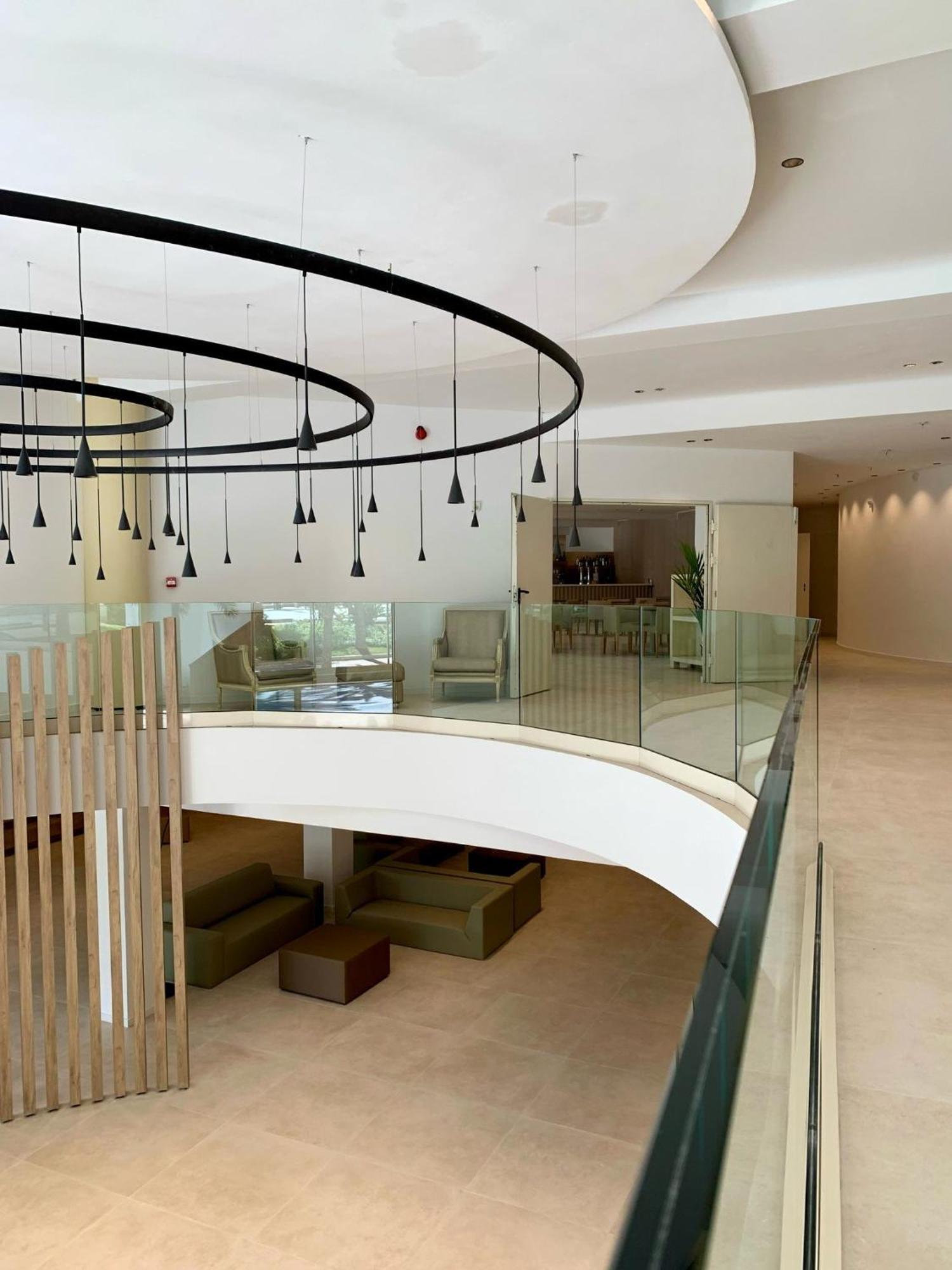 Ohtels Gran Hotel Almeria Exterior photo