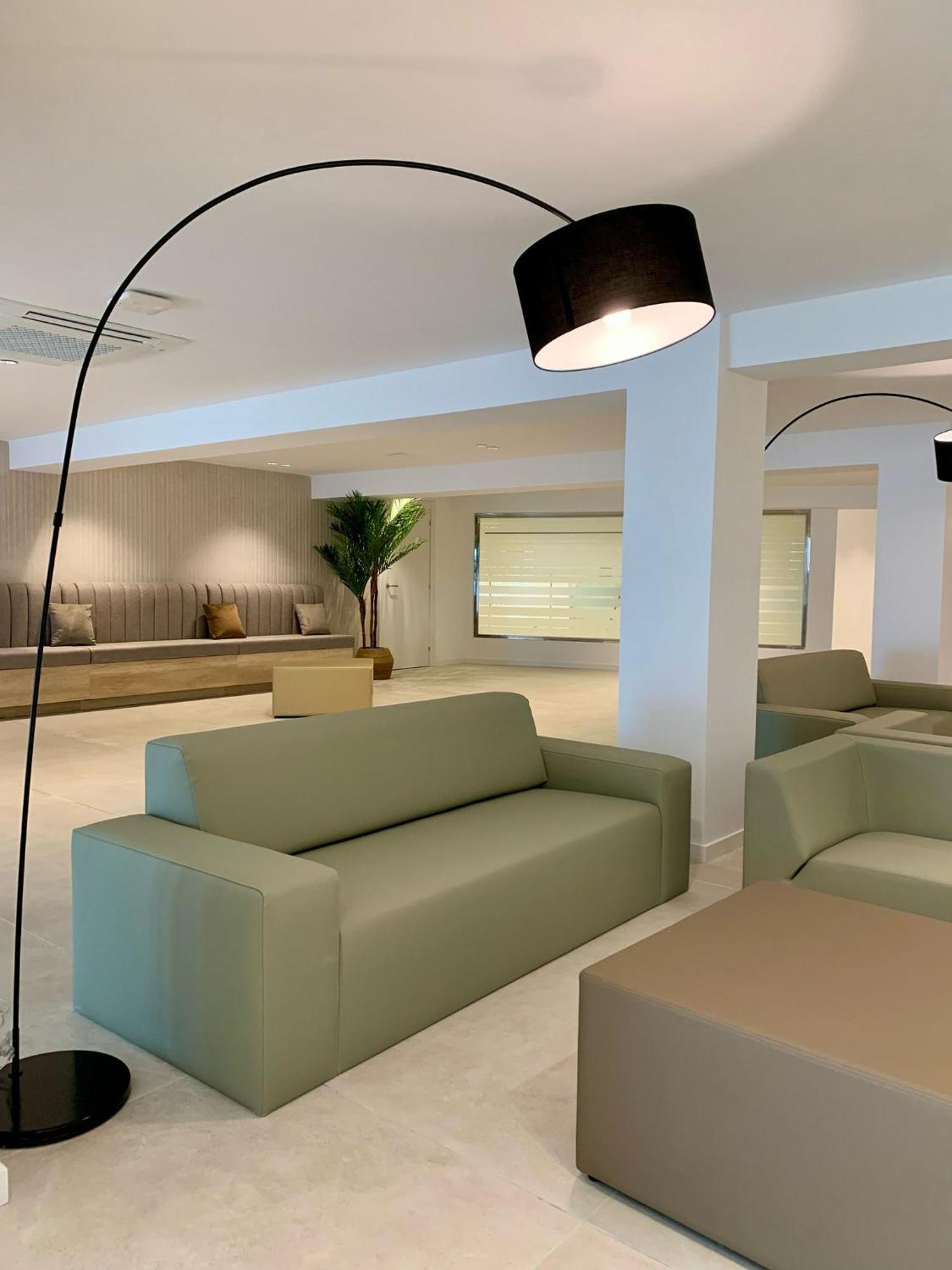 Ohtels Gran Hotel Almeria Exterior photo
